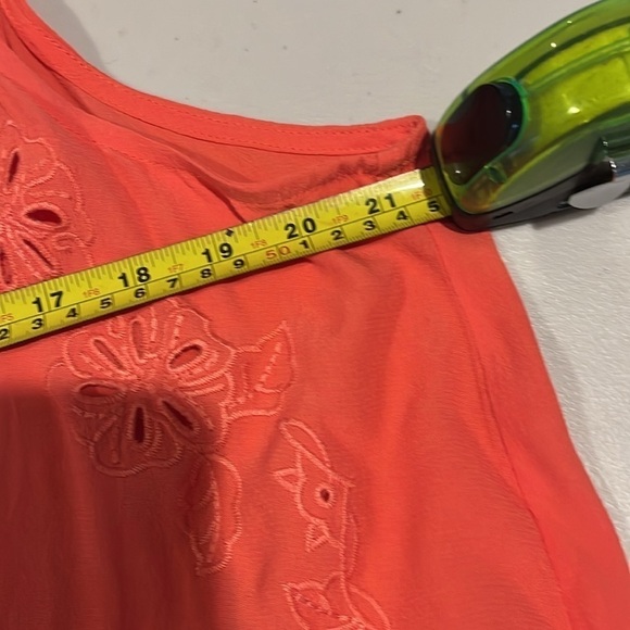 NEW - LUQ- bought on stitch fix. Tank top. Eyelet top. Coral. Size XL. Coral - Picture 12 of 14